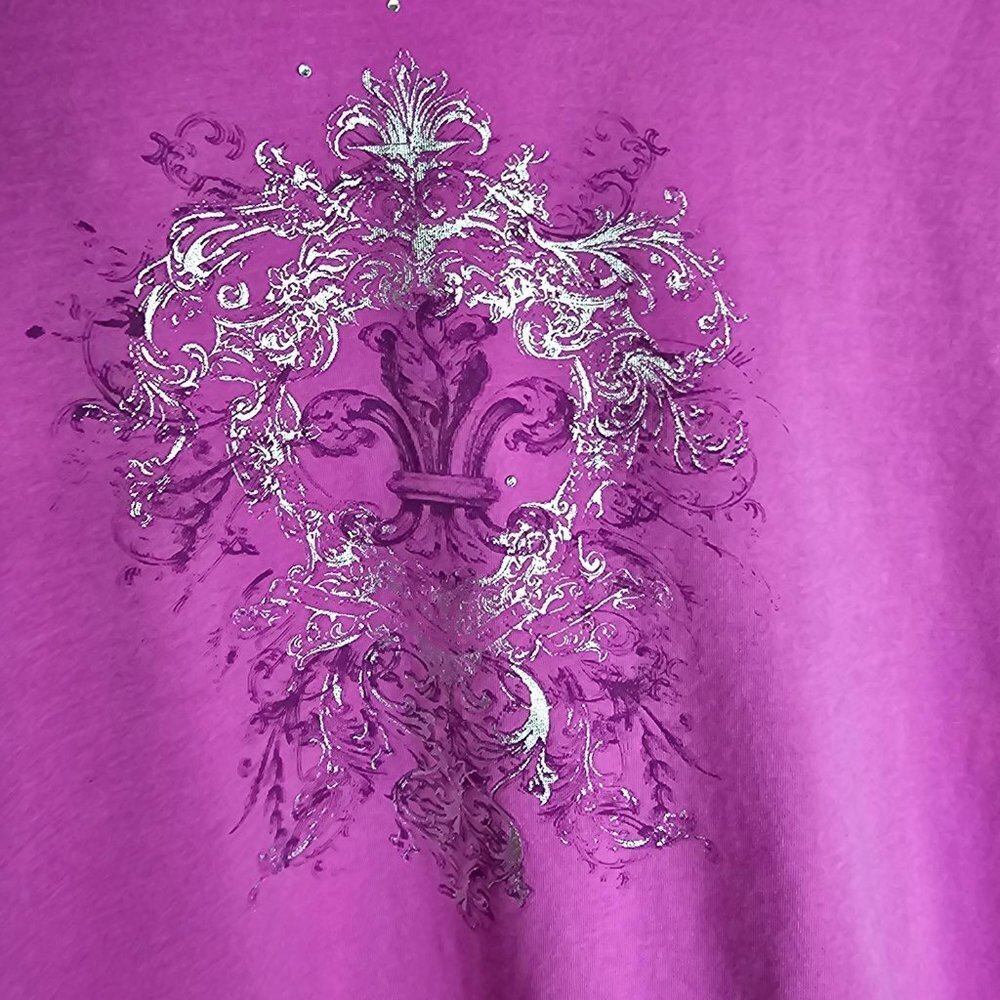 Fuschia Short Sleeve Graphic Tee - Picture 2 of 6